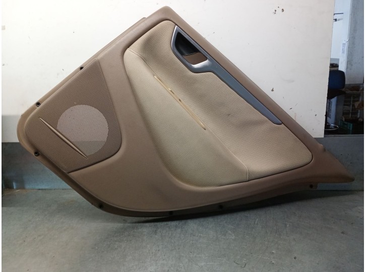 Recambio de guarnecido puerta trasera derecha para volvo s60 i (384) d5 referencia OEM IAM 08658835 08658835 