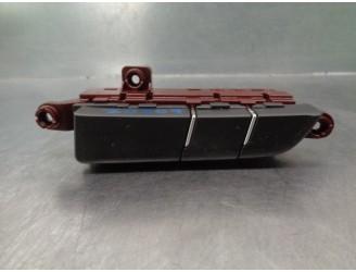Recambio de mando multifuncion para hyundai i30 (pde, pd, pden) 1.0 t-gdi referencia OEM IAM 93300G3250  