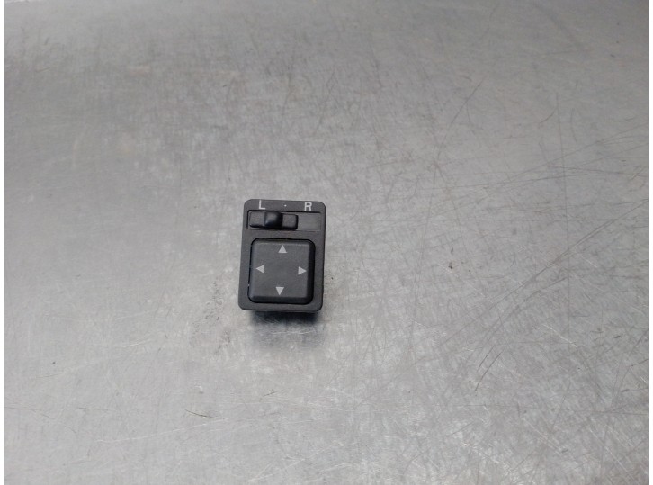 Recambio de mando retrovisor para toyota avensis berlina (t 22) 1.6 16v referencia OEM IAM 8487005020  