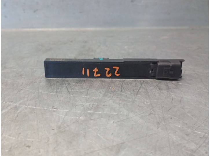 Recambio de antena para dr dr 5.0 suv 1.5 referencia OEM IAM J283600211 J283600211 