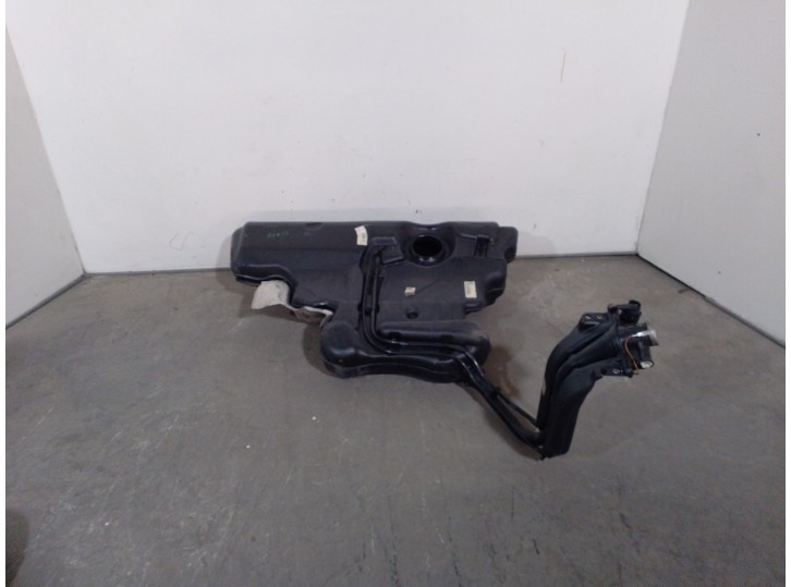 Replacement fuel tank for seat toledo iv (kg3) 1.6 tdi OEM IAM reference 6R7201021BG 6R7201060AD 