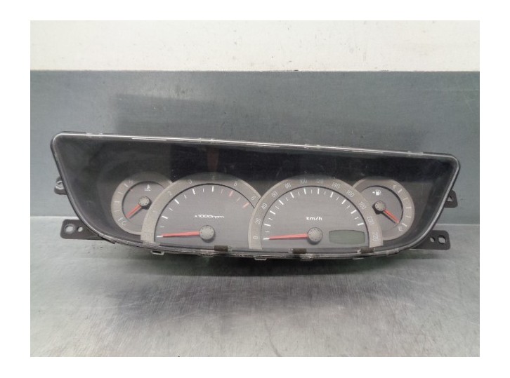 Recambio de cuadro instrumentos para ssangyong rodius 2.7 turbodiesel cat referencia OEM IAM 8020021100 11000918400S 