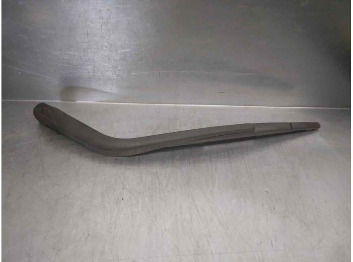 Recambio de brazo limpia trasero para nissan note (e11e) visia referencia OEM IAM 