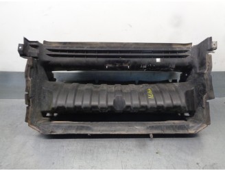 Recambio de calandra delantera de radiador para land rover discovery 2.7 td v6 cat referencia OEM IAM DXJ500092 DXJ500082 