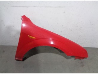 Recambio de aleta delantera derecha para ford mondeo iii (b5y) 2.0 tdci referencia OEM IAM 1204738 ROJA 