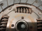 Recambio de kit embrague para citroën c4 lim. 1.6 16v referencia OEM IAM 9686557780 2052X3 