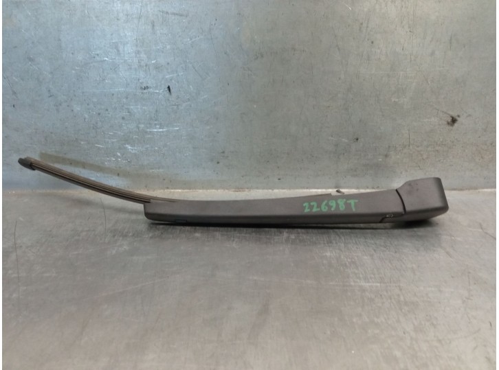 Recambio de brazo limpia trasero para volkswagen taigo (cs1) 1.0 tsi referencia OEM IAM 2G7955704A 2G7955704A 