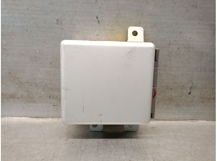 Recambio de modulo electronico para ssangyong rodius ii 2.0 xdi referencia OEM IAM 8716121110 