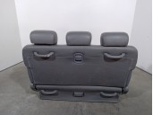 Recambio de asientos traseros para ssangyong rodius 2.7 turbodiesel cat referencia OEM IAM 4782525 CUERO GRIS 5 PUERTAS
