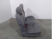 Recambio de asientos traseros para ssangyong rodius 2.7 turbodiesel cat referencia OEM IAM 4782525 CUERO GRIS 5 PUERTAS