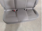 Recambio de asientos traseros para ssangyong rodius 2.7 turbodiesel cat referencia OEM IAM 4782525 CUERO GRIS 5 PUERTAS