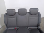 Recambio de asientos traseros para ssangyong rodius 2.7 turbodiesel cat referencia OEM IAM 4782525 CUERO GRIS 5 PUERTAS