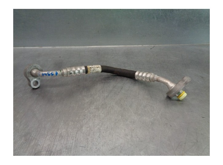 Replacement air conditioning pipes for Volvo V40 basic OEM IAM reference 31291413 