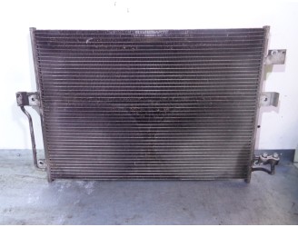 Recambio de condensador / radiador aire acondicionado para ssangyong rodius 2.7 turbodiesel cat referencia OEM IAM 6840021501  