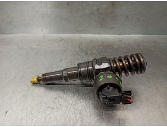 Recambio de inyector para skoda octavia combi (1z5) 2.0 tdi dpf referencia OEM IAM 038130073BQ 0414720312 BOSCH