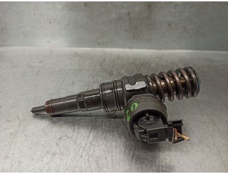 Recambio de inyector para skoda octavia combi (1z5) 2.0 tdi dpf referencia OEM IAM 038130073BQ 0414720312 BOSCH