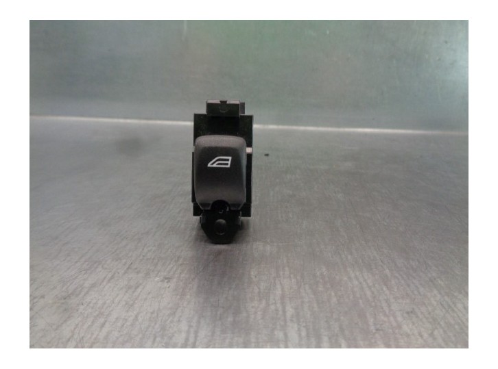 Recambio de mando elevalunas delantero derecho para volvo v40 básico referencia OEM IAM 31394840 
