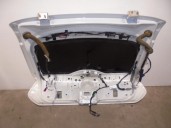 Recambio de porton trasero para volvo v40 básico referencia OEM IAM BLANCO 5 PUERTAS