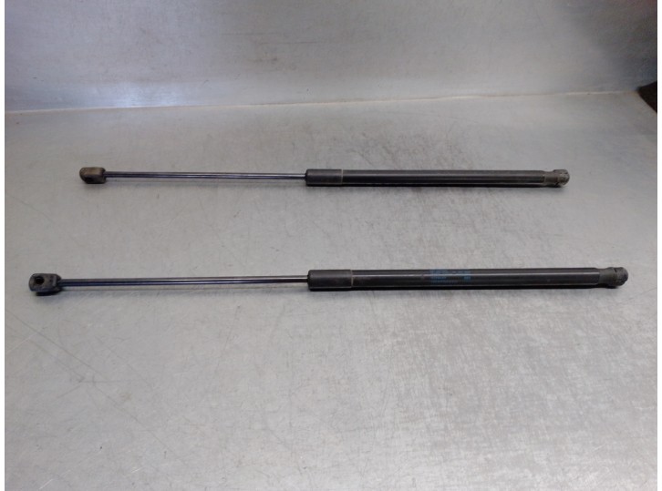 Recambio de amortiguadores maletero / porton para bmw serie 3 berlina (e46) 1.9 cat referencia OEM IAM 1Z5827550B 