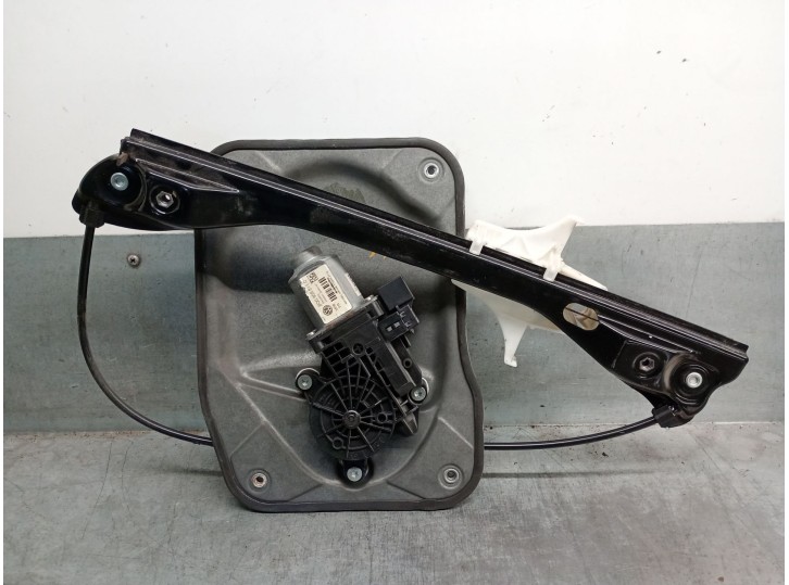 Recambio de elevalunas trasero izquierdo para skoda fabia ii combi (545) 1.9 tdi referencia OEM IAM 5J4839461 5J4839461 