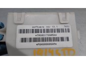Replacement central locking control unit for Chrysler Voyager (RG) 2.8 CRD CAT OEM IAM reference P04686686AM 