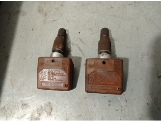 Recambio de sensor presion para opel insignia berlina 1.8 16v referencia OEM IAM 13327259  SCHRADER