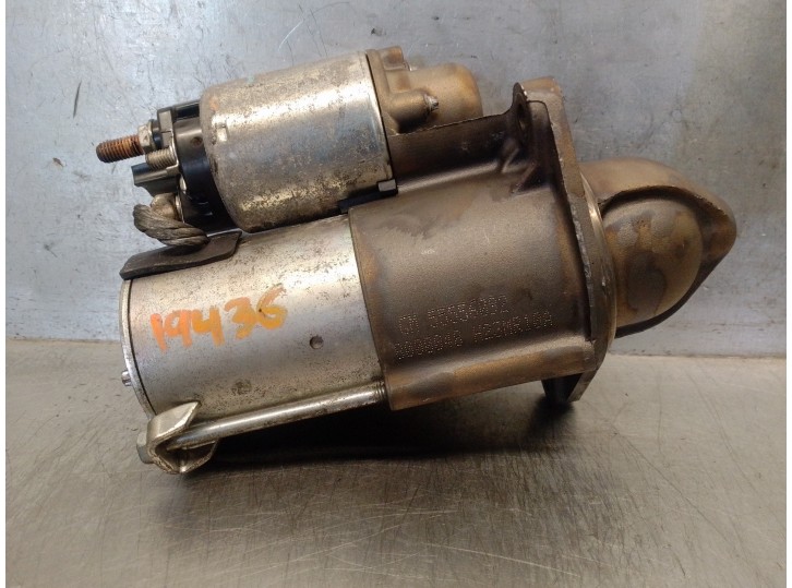 Recambio de motor arranque para opel insignia berlina 1.8 16v referencia OEM IAM 55556092 8000048 