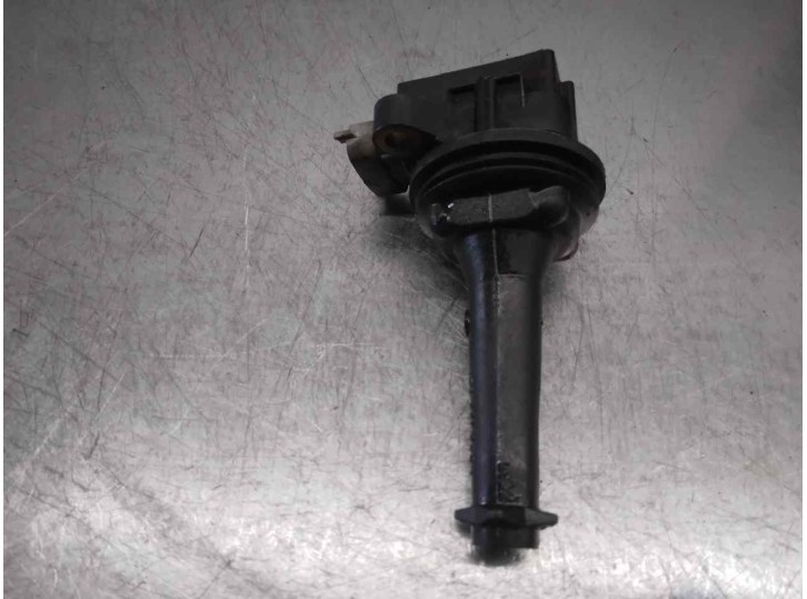 Recambio de bobina encendido para volvo v50 familiar 2.4i kinetic referencia OEM IAM 8677837 1220703027 BOSCH
