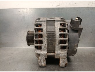 Recambio de alternador para jaguar xe (x760) 2.0 d referencia OEM IAM GX7310300CE T2H18582 0125812068 BOSCH