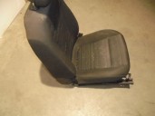 Recambio de asiento delantero izquierdo para opel meriva b cosmo referencia OEM IAM TELA NEGRA Y GRIS 5 PUERTAS