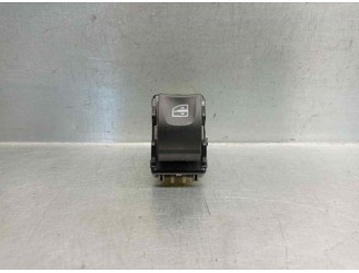 Recambio de mando elevalunas delantero derecho para renault clio iv 0.9 tce referencia OEM IAM 254218614R  