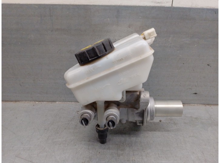 Replacement brake pump for Jaguar XE (X760) 2.0 D OEM IAM reference 03350885641 ATE