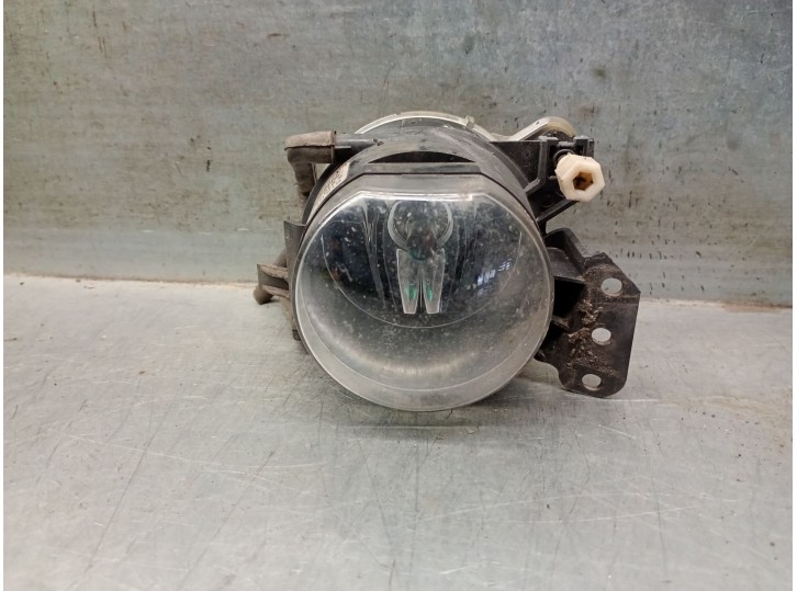 Recambio de faro antiniebla derecho para bmw 3 (e90) 330 xd referencia OEM IAM 63176910792 63176910792 
