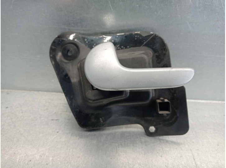 Recambio de maneta interior trasera izquierda para opel meriva a 1.7 16v referencia OEM IAM 13121860 