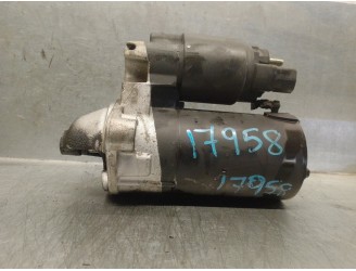 Recambio de motor arranque para toyota corolla (e11) 1.6 16v referencia OEM IAM 2810002080 0001107075 BOSCH