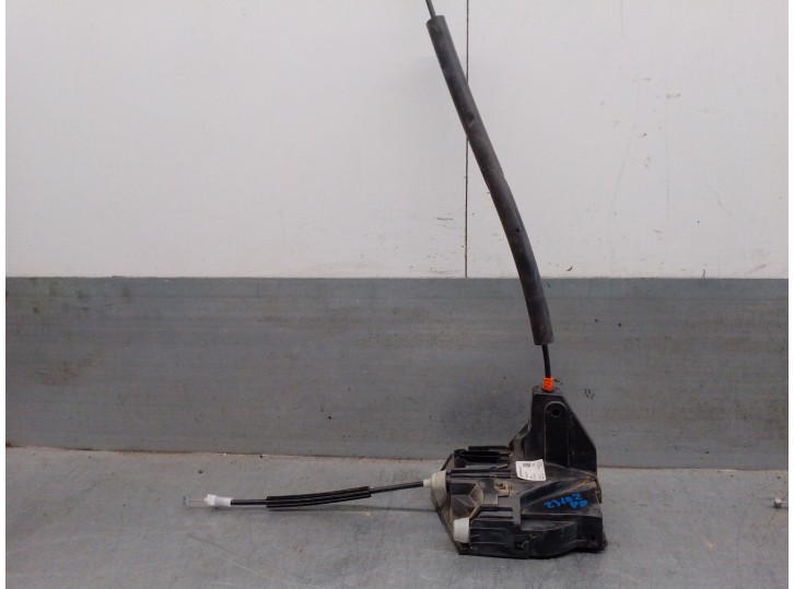 Recambio de cerradura puerta delantera derecha para jaguar xe (x760) 2.0 d referencia OEM IAM HX73203A28JA  