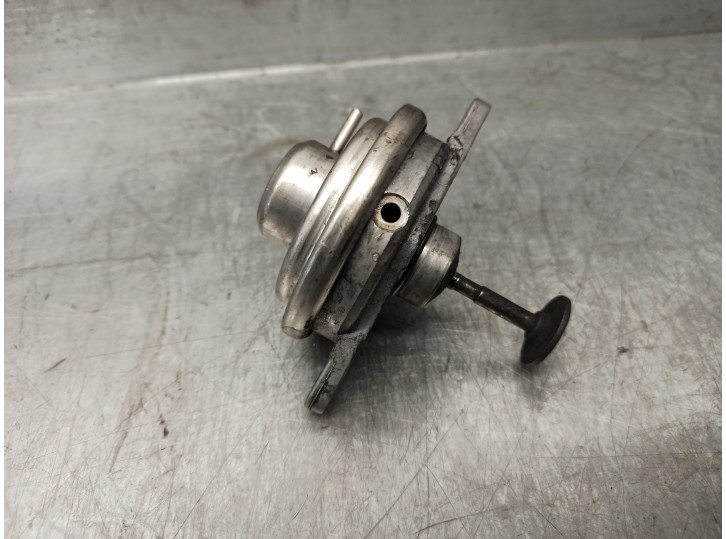 Recambio de valvula egr para opel astra g berlina comfort referencia OEM IAM   