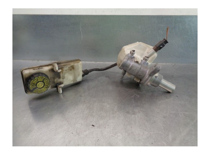 Recambio de bomba freno para citroën ds4 design referencia OEM IAM 9680931580 Y24879 BOSCH