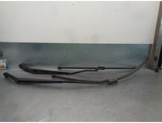 Recambio de brazo limpia delantero derecho para citroën ds4 design referencia OEM IAM 9687490380 9687490480 