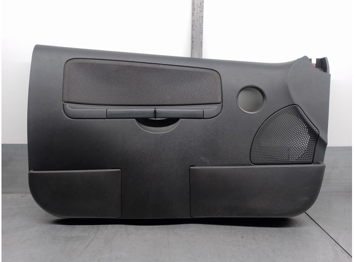 Recambio de guarnecido puerta delantera izquierda para citroën c2 1.4 hdi referencia OEM IAM 96515556ZL 3 PUERTAS