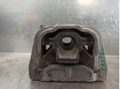 Replacement right engine mount for Volkswagen Golf V saloon (1K1) 1.6 16V FSI OEM IAM reference 1K0199262AJ 