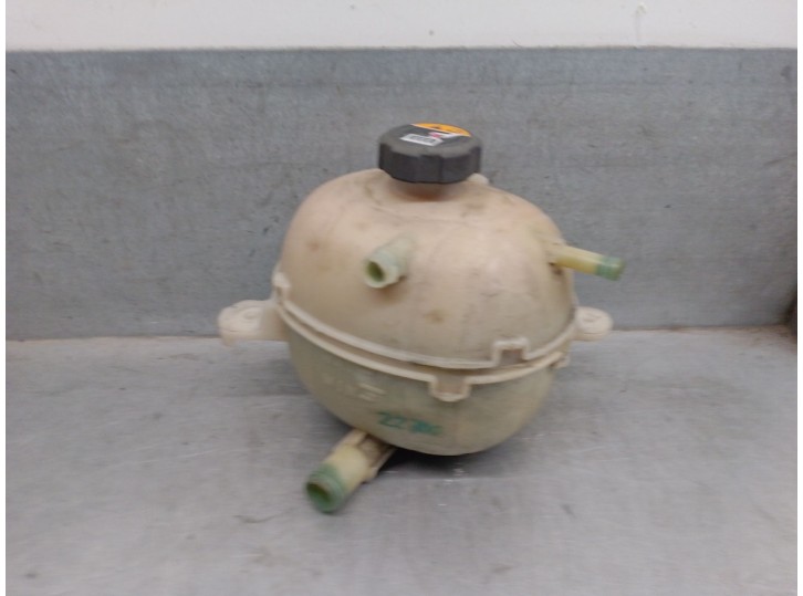 Recambio de deposito expansion para hyundai tucson (nx4e, nx4a) 1.6 t-gdi referencia OEM IAM 25430N7200 25430N7200 