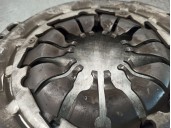 Recambio de kit embrague para renault megane iii coupe 1.2 tce referencia OEM IAM 302100495R  