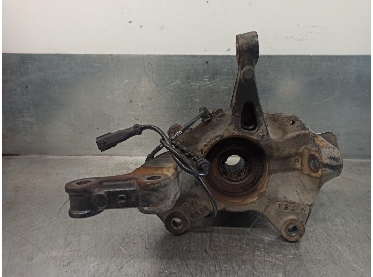 Recambio de mangueta delantera derecha para renault megane iii coupe 1.2 tce referencia OEM IAM 400140080R  