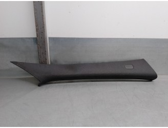 Recambio de molduras delanteras para mercedes-benz clase a (w176) 1.5 cdi cat referencia OEM IAM A1766901800  