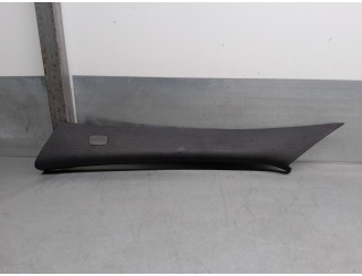 Recambio de molduras delanteras para mercedes-benz clase a (w176) 1.5 cdi cat referencia OEM IAM A1766901700 