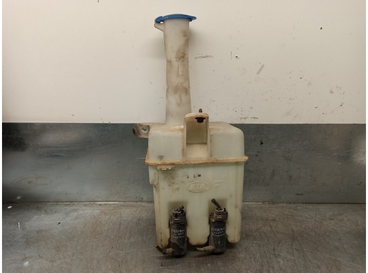 Recambio de deposito limpia para kia shuma ii 1.6 ls 4 berlina referencia OEM IAM 0K2B167481  