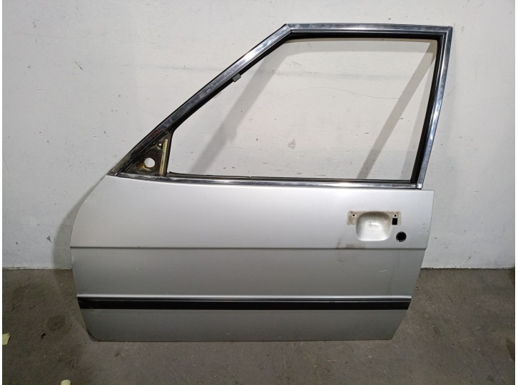 Recambio de puerta delantera izquierda para talbot solara 1.6 referencia OEM IAM 5611522 
