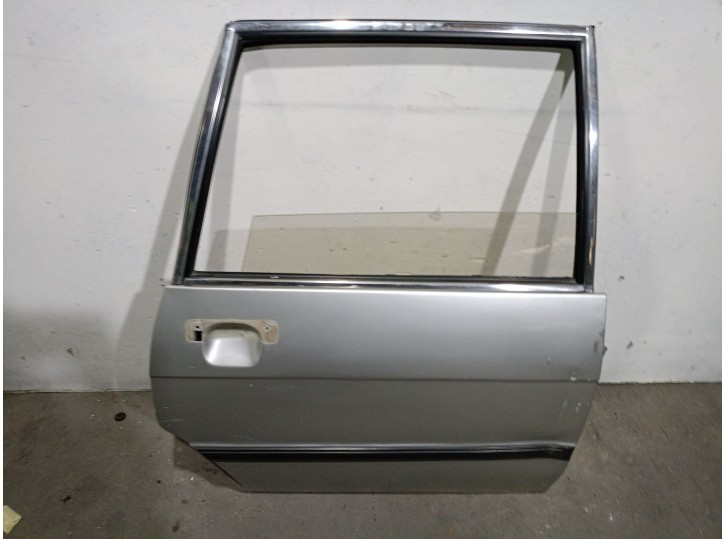 Recambio de puerta trasera derecha para talbot solara 1.6 referencia OEM IAM 5611524 