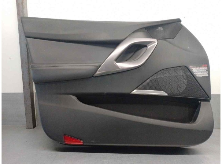 Replacement front left door trim for Citroën DS5 2.0 HDi FAP OEM IAM reference 96733323ZD 